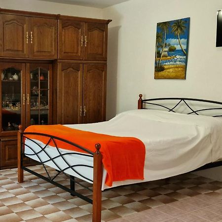 Apartments Bilic Vis Exterior foto