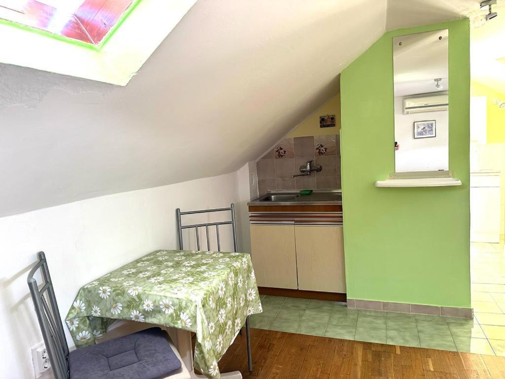 Apartments Bilic Vis Exterior foto