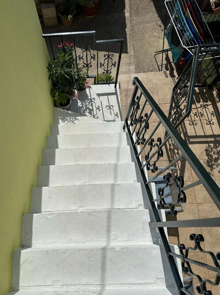 Apartments Bilic Vis Exterior foto