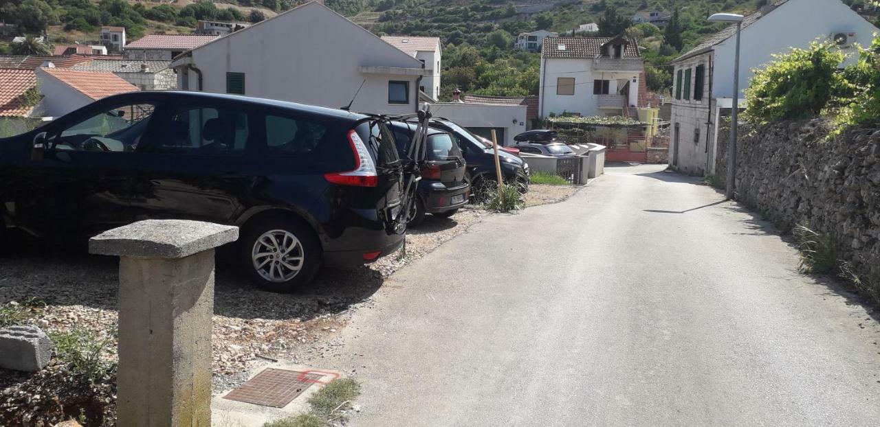 Apartments Bilic Vis Exterior foto