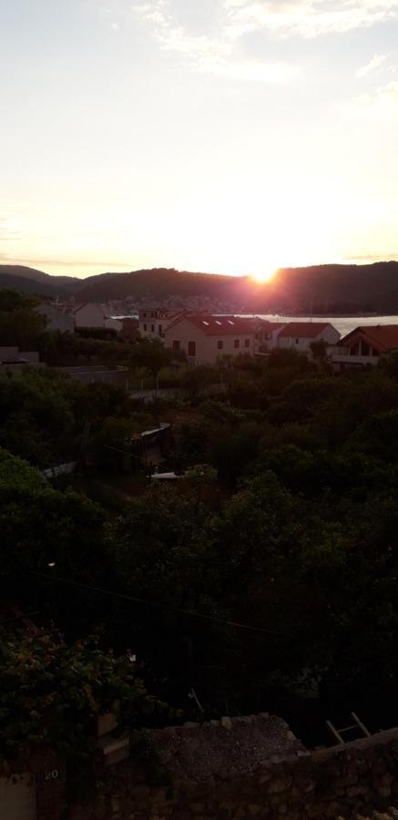 Apartments Bilic Vis Exterior foto